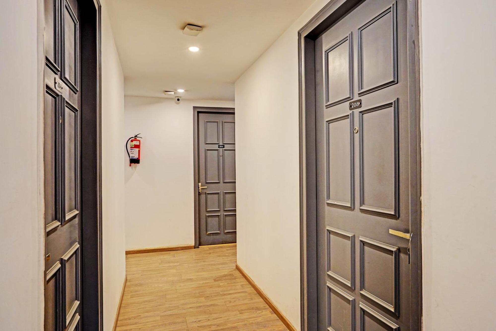 Townhouse Pantao Stays Gurgaon Ngoại thất bức ảnh