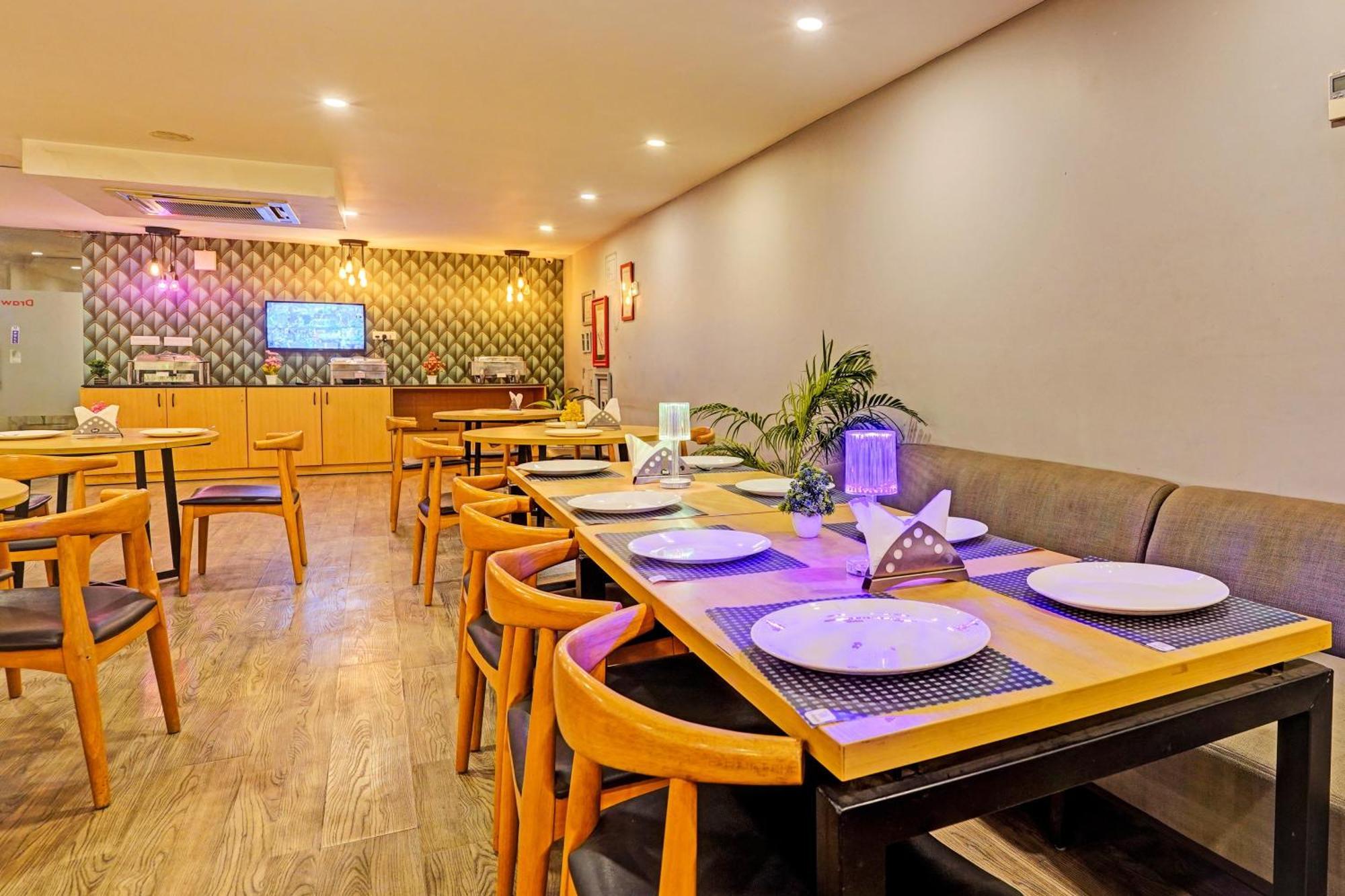 Townhouse Pantao Stays Gurgaon Ngoại thất bức ảnh
