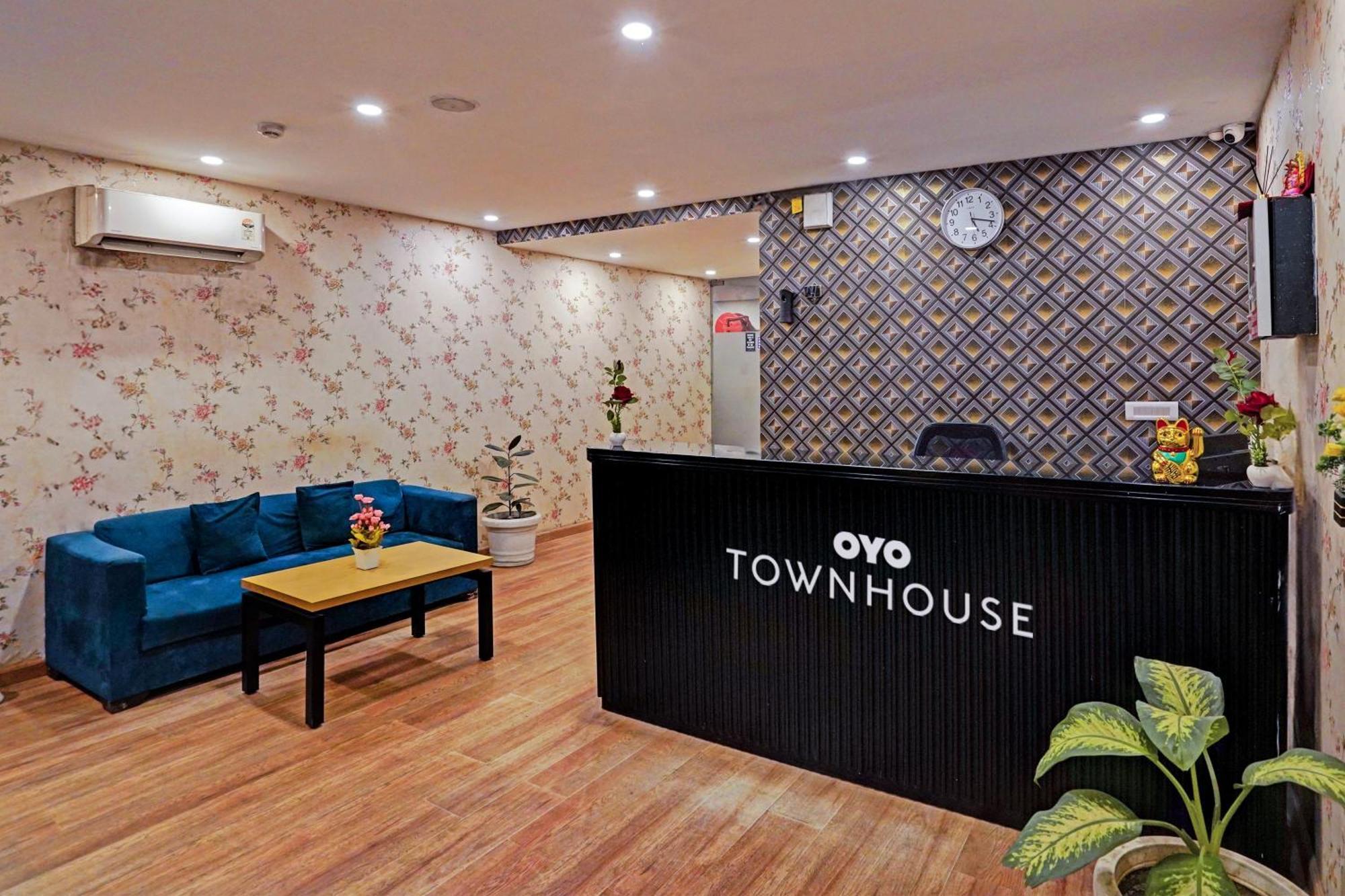 Townhouse Pantao Stays Gurgaon Ngoại thất bức ảnh