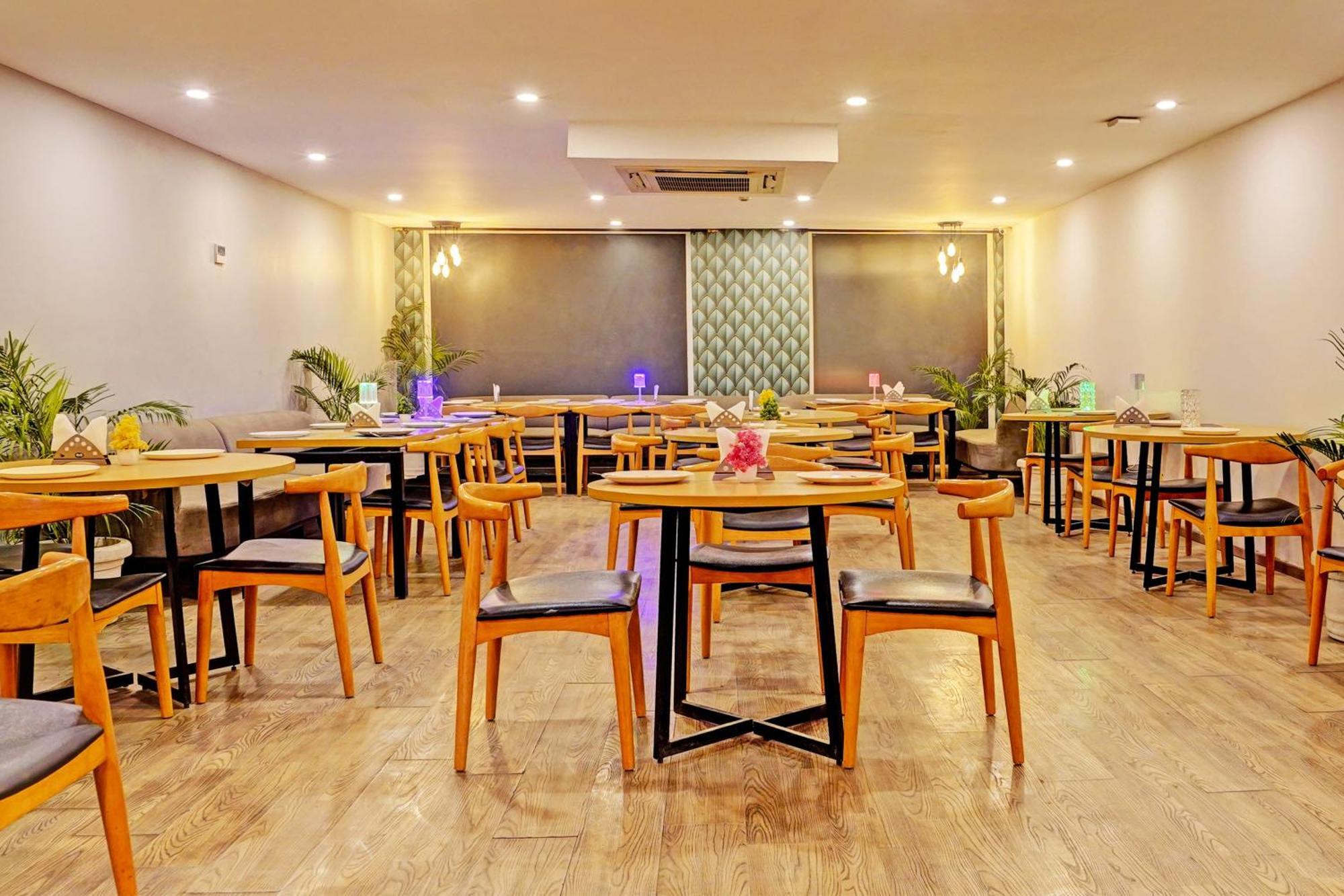 Townhouse Pantao Stays Gurgaon Ngoại thất bức ảnh